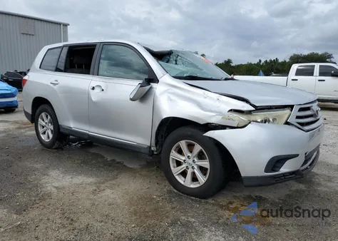 2013 Toyota Highlander Base from USA, damaged, VIN 5TDZK3EH5DS134491